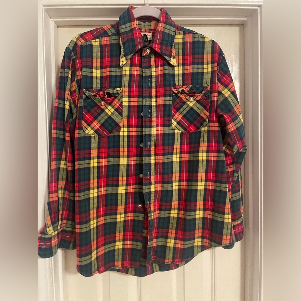 Vibrant Plaid Button-Down Shirt for Men vintage